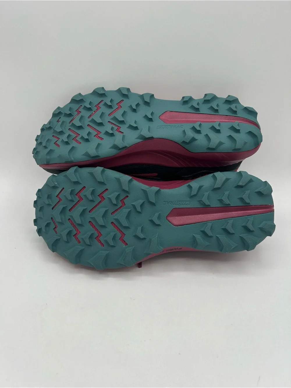 Saucony Trail S10838-16 Peregrine 13 Berry Red Trail Running Shoes Women's 7